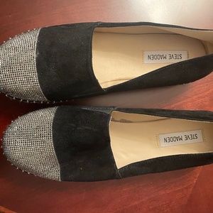 Women’s shoes